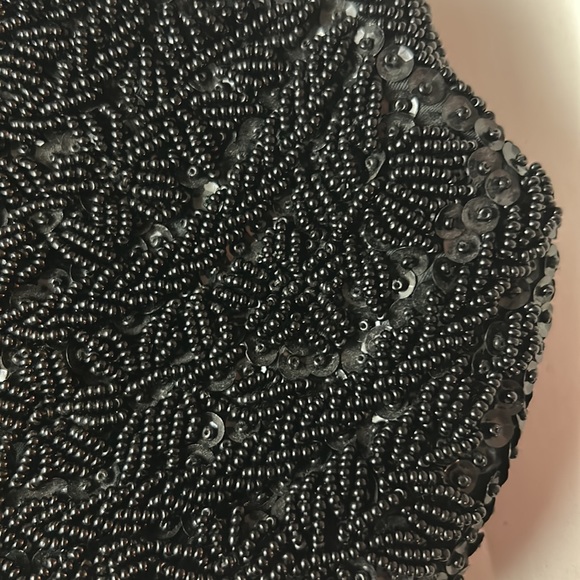 Hand beaded black evening purse from British Hong Kong. - Picture 6 of 6